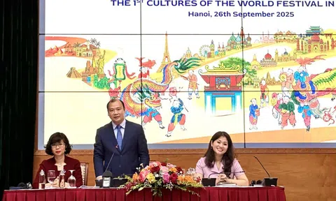 ‘Lễ hội Văn hóa Thế giới tại Hà Nội’ lần đầu tiên-Cầu nối văn hóa giữa Việt Nam và thế giới