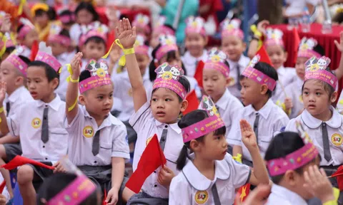 Học sinh Hà Nội chuyển sang học trực tuyến ngày 6/10 để phòng, chống bão