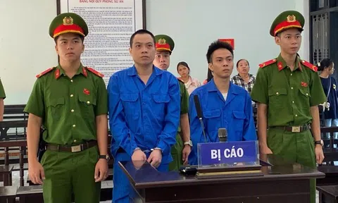 Đem ma túy về nhà nghỉ cất giấu để bán kiếm lời, 2 nam thanh niên trả giá đắt