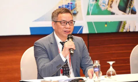Để Việt Nam trở thành trung tâm logistics mới của ASEAN