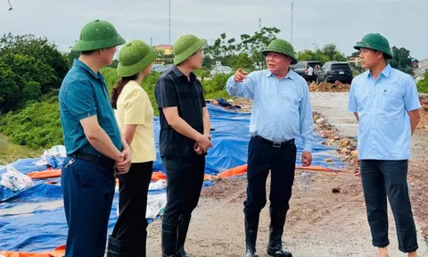 Hà Nội: Chủ động sơ tán dân, sẵn sàng hộ đê sông Cầu, sông Cà Lồ