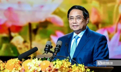 Thủ tướng: Hà Nội là lá cờ đầu trong phong trào thi đua yêu nước