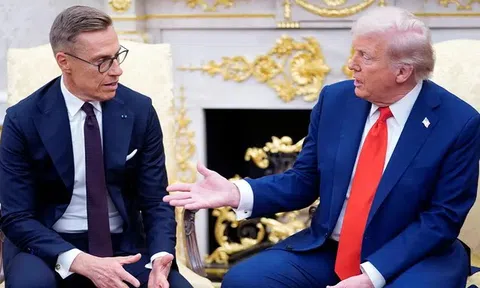 Ông Trump nói, Mỹ và NATO đang cùng nhau tăng cường áp lực lên Nga
