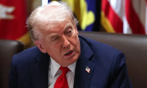 Căng thẳng thương mại Mỹ-Trung bất ngờ leo thang, ông Trump đặt câu hỏi về kế hoạch gặp ông Tập