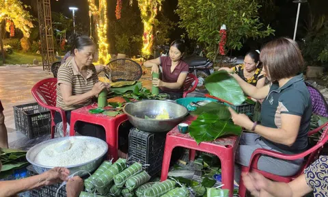 Người dân xứ Nghệ "gói yêu thương" gửi ra vùng lũ phía Bắc