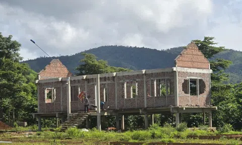 Vì sao nhà rông tiền tỷ ở Gia Lai bị tháo dỡ?