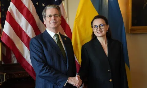 Thủ tướng Ukraine đến Washington thúc đẩy áp lực trừng phạt Nga, nhận được lời đảm bảo từ Mỹ
