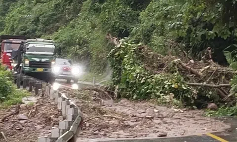 Quảng Trị: Mưa lớn gây ngập, sạt lở tại một số địa phương miền núi