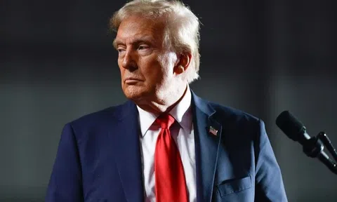 Ông Trump do dự về việc gửi tên lửa: “Mỹ cũng cần Tomahawk”