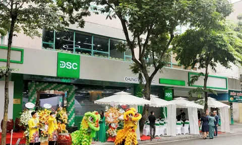 Chứng khoán DSC (DSC) sắp tăng vốn lên 2.800 tỷ, Chủ tịch Nguyễn Đức Anh bất ngờ chuyển nhượng 73 triệu quyền mua giá 0 đồng