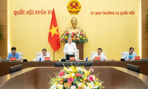 Chủ tịch Quốc hội: Chung sức, đồng lòng hoàn thành tốt trọng trách trong kỳ họp lịch sử