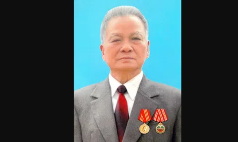 Tổ chức Lễ tang nguyên Phó Chủ tịch Hội đồng Bộ trưởng Trần Phương với nghi thức cấp Nhà nước