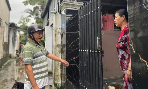 Người dân Đà Nẵng thấp thỏm lo bão lũ, chỉ mong "trời bớt dữ”