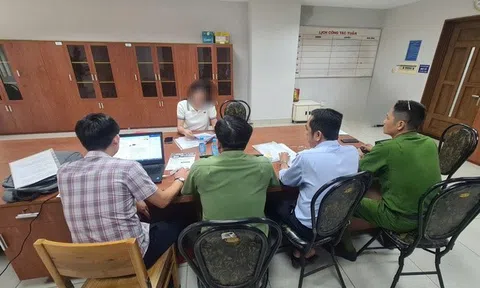 Xử phạt công ty để 6 cô gái mặc váy in hình logo liên quan đến các trang cờ bạc, cá độ