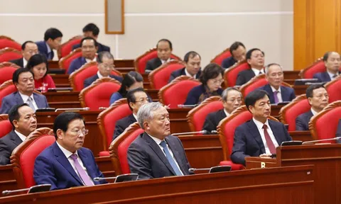 Quy định mới của Bộ Chính trị về công tác cán bộ
