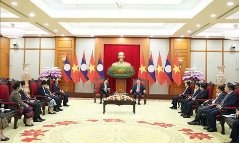 Tổng Bí thư Tô Lâm tiếp Tổng Bí thư, Chủ tịch nước Lào Thongloun Sisoulith nhân dịp dự Lễ mở ký Công ước Hà Nội