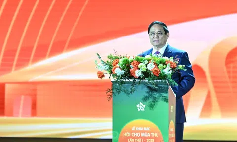 Thủ tướng: Xây dựng Việt Nam trở thành trung tâm triển lãm hàng đầu châu Á, điểm đến hội chợ thương mại quốc tế