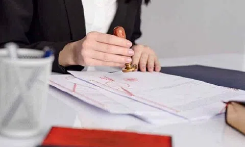 Bỏ công chứng khi giao dịch nhà đất: Cần có lộ trình để tránh rủi ro