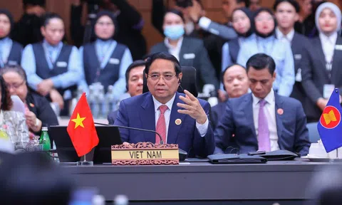 Thủ tướng đề xuất ba định hướng chiến lược tại Hội nghị Cấp cao ASEAN-Trung Quốc 28