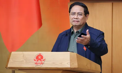 Thủ tướng: Đến cuối năm 2025 phải cơ bản giải quyết xong các vướng mắc trong vận hành chính quyền địa phương 2 cấp