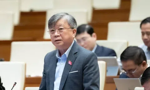 Quy hoạch cán bộ lãnh đạo "có lên có xuống, có vào có ra"