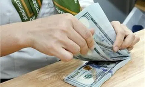 Quy định mới về chuyển tiền giá trị lớn từ ngày 1/11