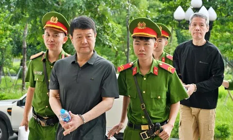 Tiết lộ yêu cầu "check" khách Việt tới chơi bạc tại khách sạn Pullman Hà Nội