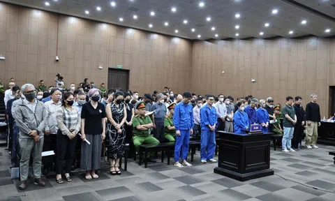 Cựu Phó phòng UBND tỉnh Phú Thọ vì tò mò mà đánh bạc 61 lần?