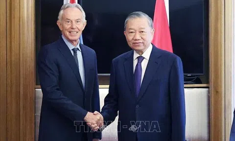 Tổng Bí thư Tô Lâm gặp cựu Thủ tướng Anh Tony Blair