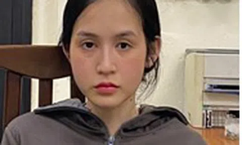 Cô gái trẻ giả nhân viên ngân hàng khiến bạn trai quen qua mạng "dính bẫy"