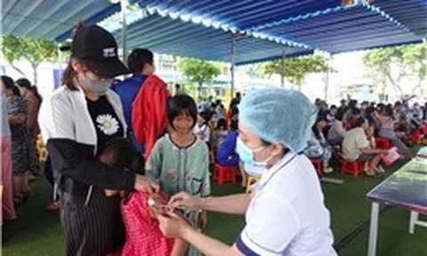TP Hồ Chí Minh: Trẻ chưa đủ mũi vaccine sẽ được tiêm bù từ năm học 2025 - 2026