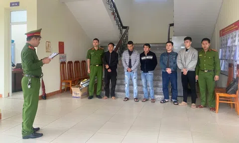 Hỗn chiến vì lý do "lãng xẹt", 7 người bị khởi tố