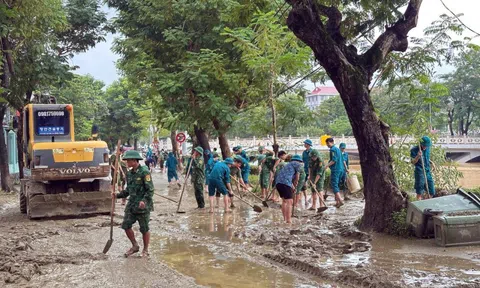 Hỗ trợ bổ sung 100 tỷ đồng cho TP Huế khắc phục thiệt hại do mưa lũ