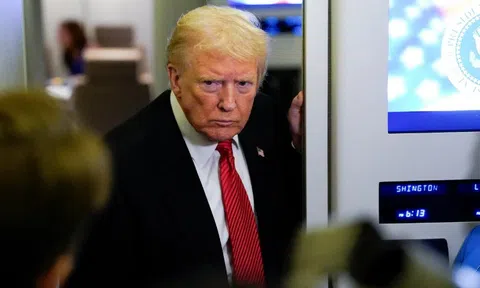 Ukraine nhận tin không vui từ ông Trump, giấc mơ tên lửa Tomahawk bị dập tắt