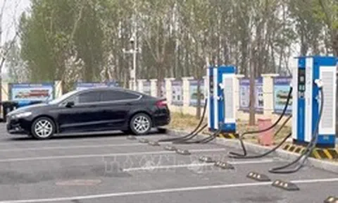 Năm đột phá giúp việc sở hữu xe điện trở nên thuận tiện hơn