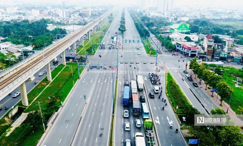 Tài xế vui mừng khi tuyến đường huyết mạch song hành Xa Lộ Hà Nội thông tuyến