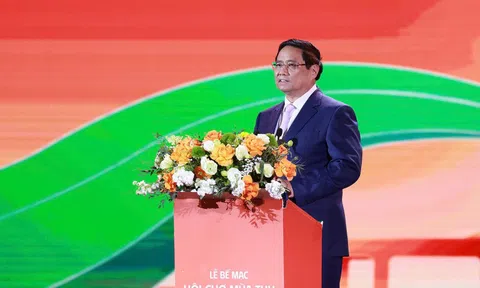 Thủ tướng: Tổ chức chuỗi sự kiện xúc tiến thương mại - đầu tư - văn hóa quốc gia, mang tầm vóc quốc tế