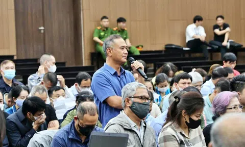 Cựu Bí thư Thành uỷ Hoà Bình khai phải vay mượn tiền để đánh bạc ở khách sạn Pullman