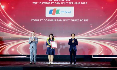 FPT Retail 9 năm liên tiếp vào Top 10 Công ty bán lẻ uy tín