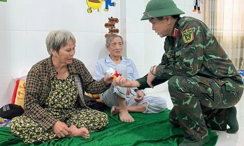 Không để dân đói, thiếu nơi tránh trú an toàn khi mưa bão