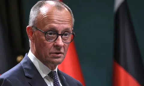 Thủ tướng Đức tuyên bố cứng rắn, muốn người tị nạn Syria trở về nhà