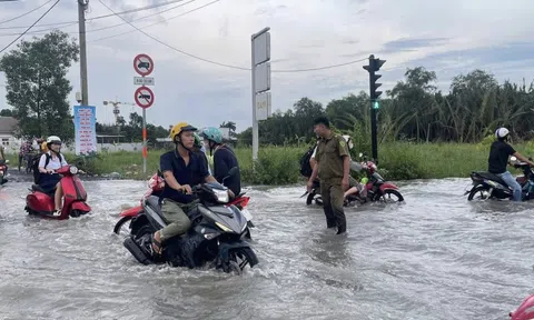 Tp.HCM có thể đối mặt “kép” với mưa lớn và triều cường lịch sử