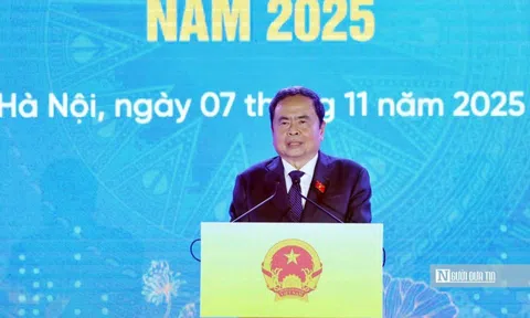 Chủ tịch Quốc hội yêu cầu Bộ Tư pháp phát huy vai trò thẩm định để luật có tuổi thọ cao