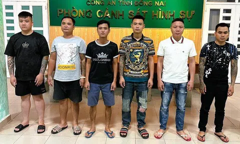 Bắt giữ nhóm tín dụng đen cho vay lãi suất đến hơn 500%/năm, thu giữ 1 khẩu súng