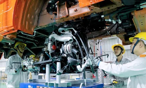 Góp ý dự thảo Báo cáo Chính trị Đại hội XIV của Đảng - Phát triển công nghiệp Việt Nam: Cần chiến lược nghiêm túc để bứt phá