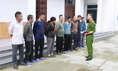 Bắt nhóm đối tượng có nhiều tiền án lợi dụng đám tang làm chuyện phi pháp