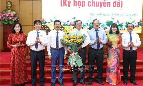 Ông Lê Văn Hẳn được bầu giữ chức Chủ tịch UBND tỉnh Tây Ninh