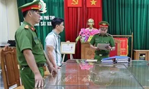 Khởi tố, bắt tạm giam lãnh đạo công ty sản xuất hàng triệu bình chữa cháy giả