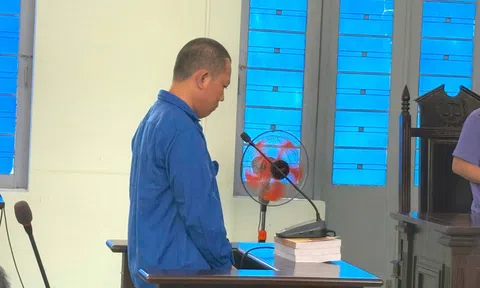 Trộm két sắt của cậu ruột là “thần bài” Poker, cháu lãnh 13 năm tù