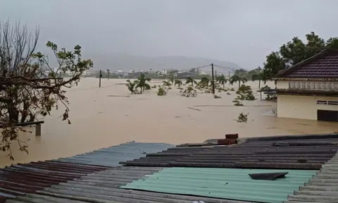 Lũ sông Ba vượt mức báo động 3 gây ngập trên diện rộng ở Gia Lai